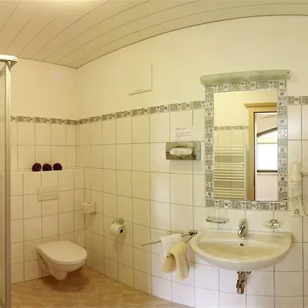 Hotel-garni Klocker קלטנבאך
