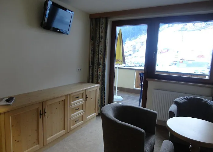 加尼克劳科尔酒店 卡顿巴赫