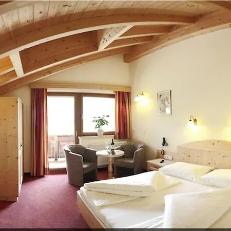 Hotel-garni Klocker Kaltenbach